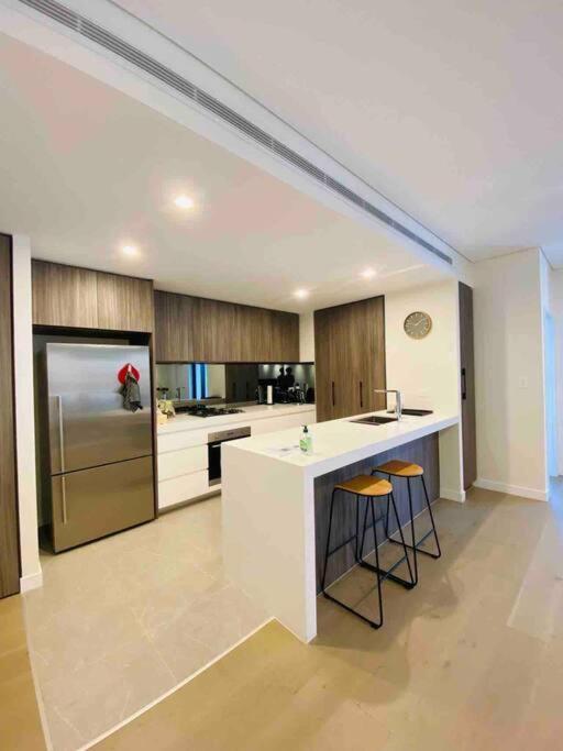Luxury 3 Bedroom Apartment In Ryde Sydney Buitenkant foto