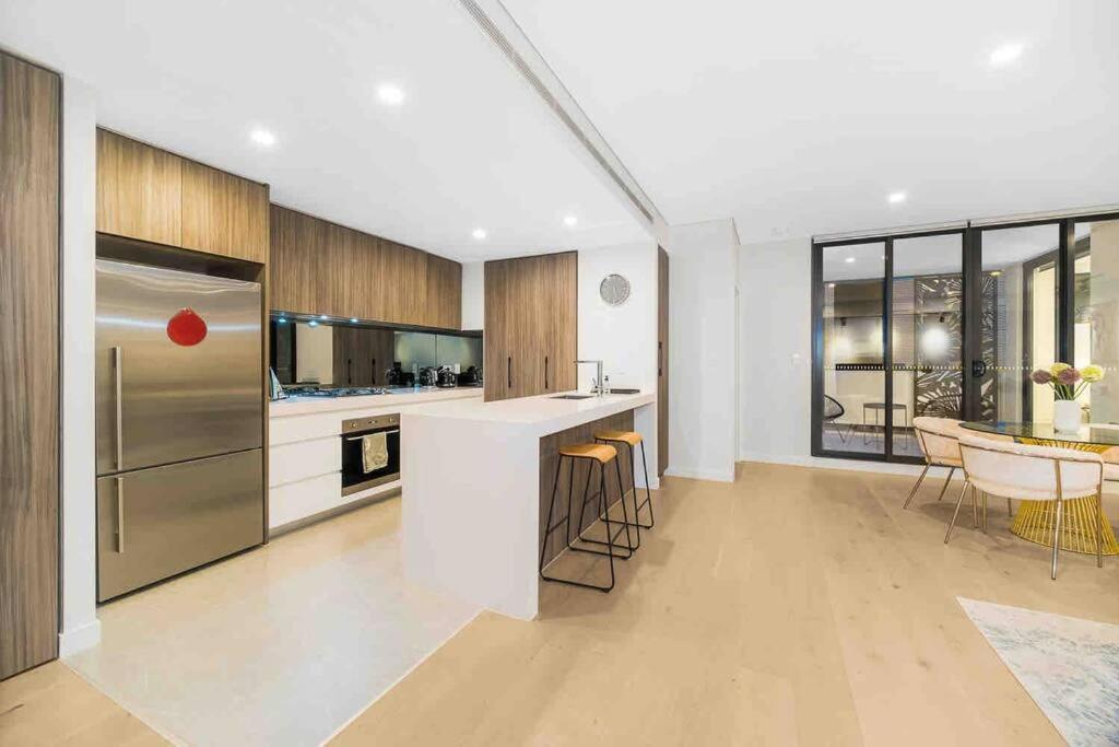 Luxury 3 Bedroom Apartment In Ryde Sydney Buitenkant foto